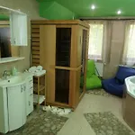 100-dola Apartment